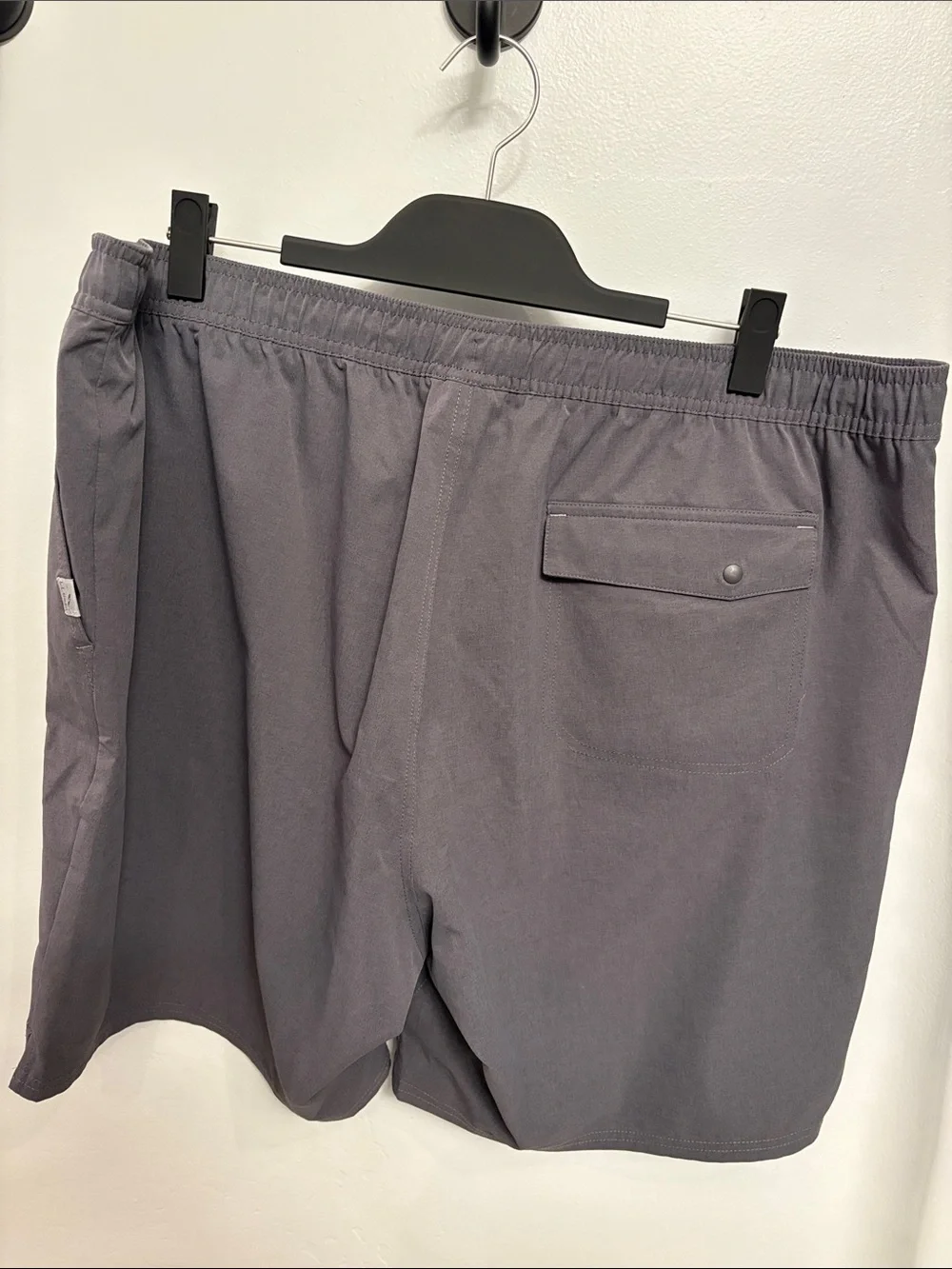 Men's Elastic Waist Gray Active Shorts